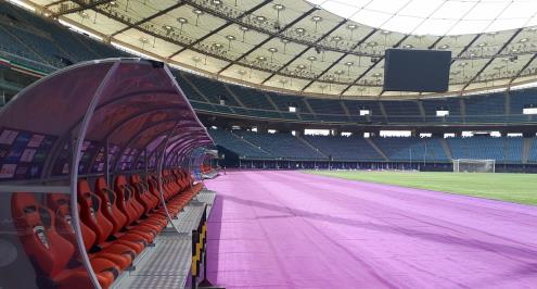 بالصور.. ملعب جابر الأحمد يتزين لاستقبال ودية مصر والكويت